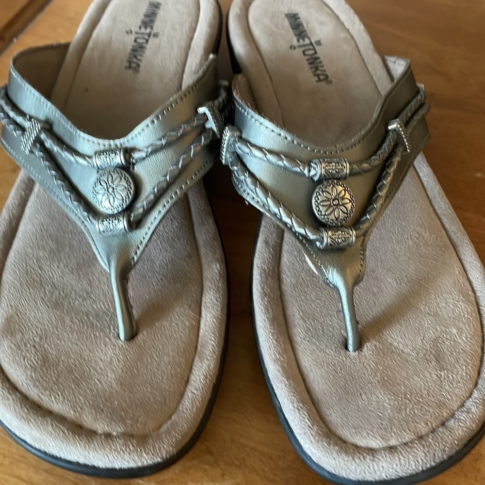 MINNETONKA Sandals Size 9 - Picture 11 of 11